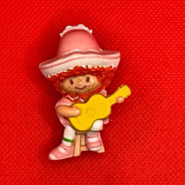 Strawberry Shortcake Strawberryland Miniatur...