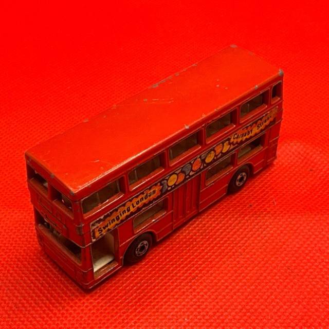 MB No 17 SUPERFAST Red The Londoner Carnaby...