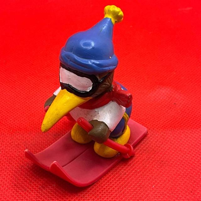 Kiwi Folk PVC figure SKIING 1987