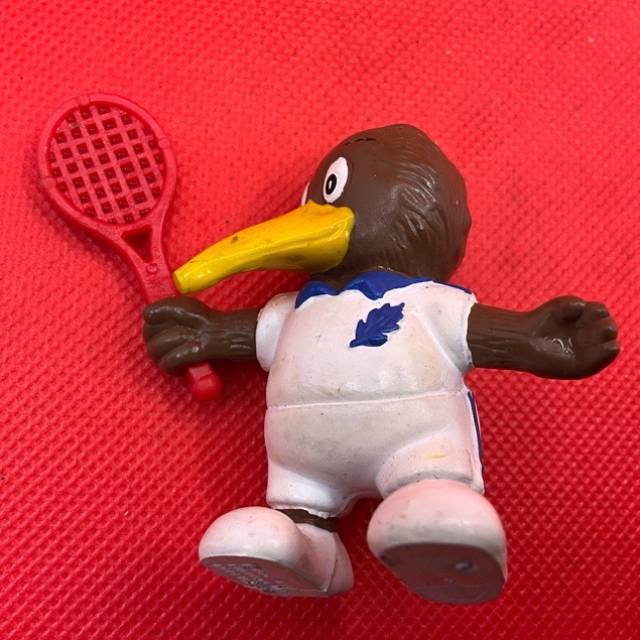 Kiwi Folk PVC figure TENIS KIWI With BLUE Si...
