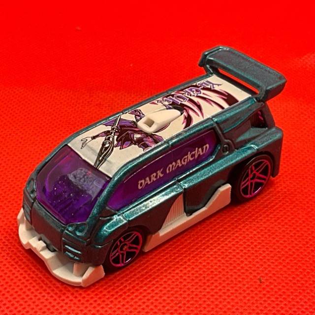 HL Green Yu-Gi-Oh! Dark Magician Hyperliner...